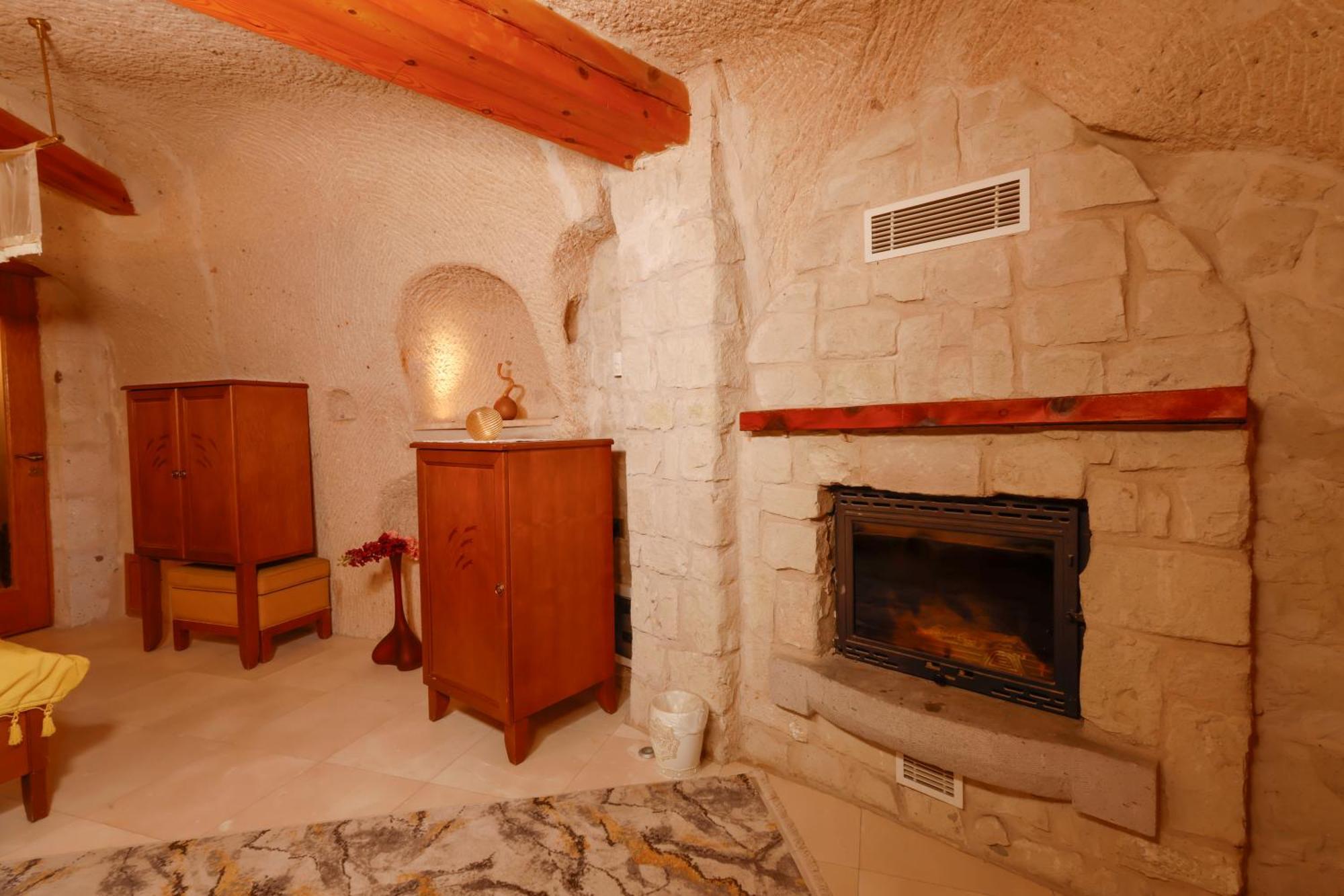 Anatelein Cave Hotel Üçhisar Kültér fotó