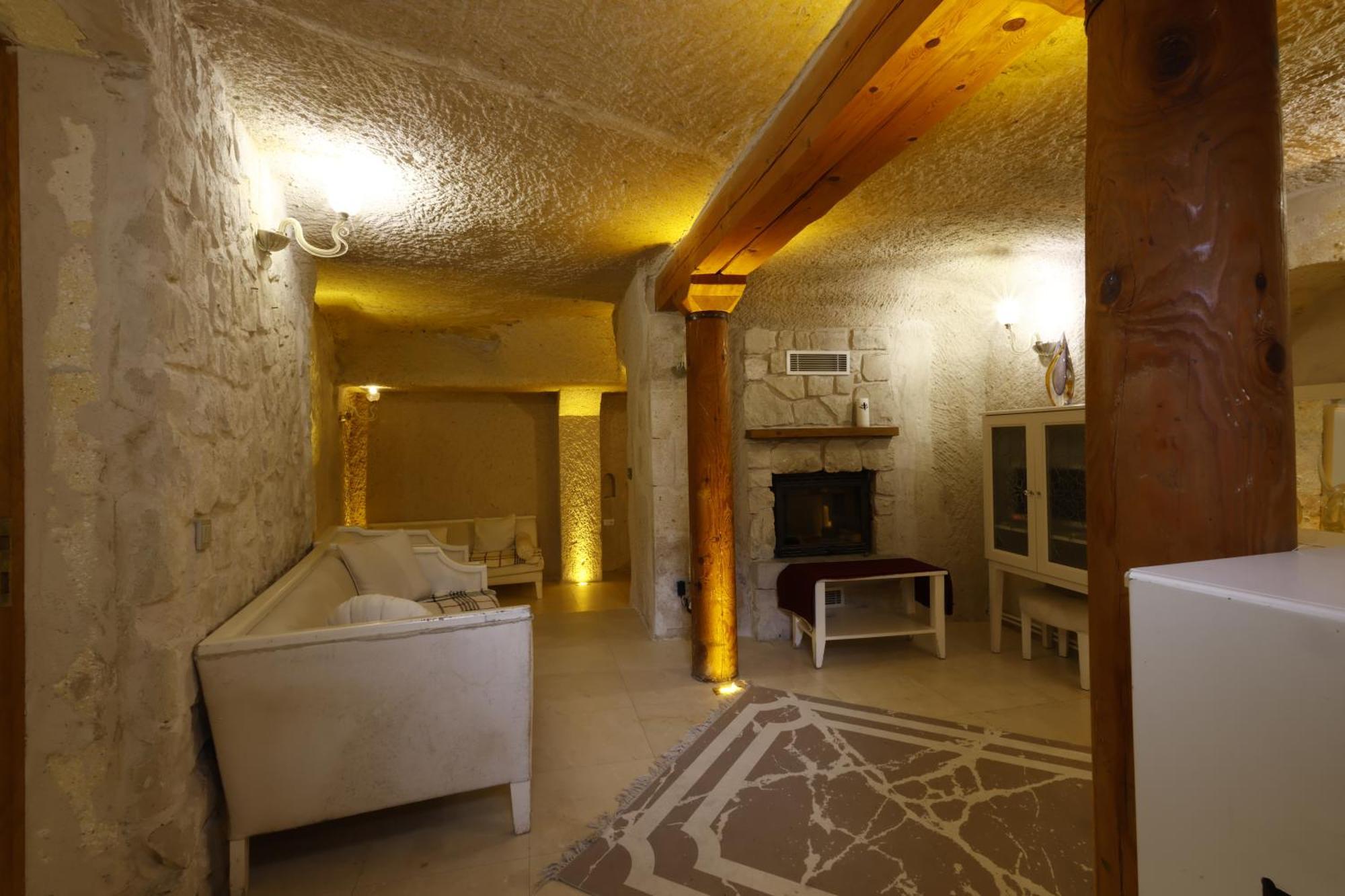 Anatelein Cave Hotel Üçhisar Kültér fotó